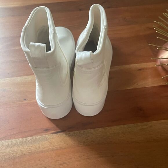 Brand new Italian boots - Picture 4 of 7